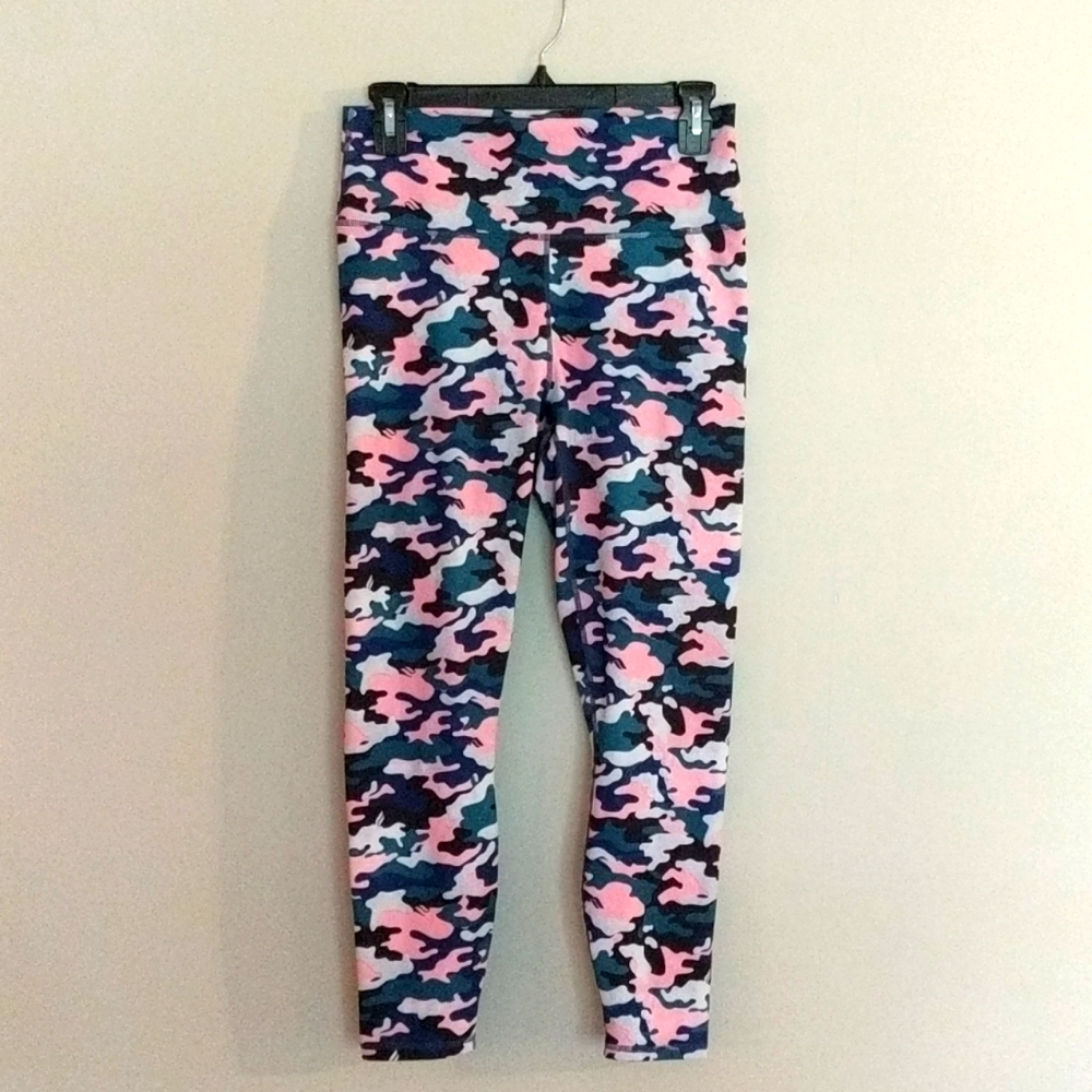 Camo Fabletics Leggings